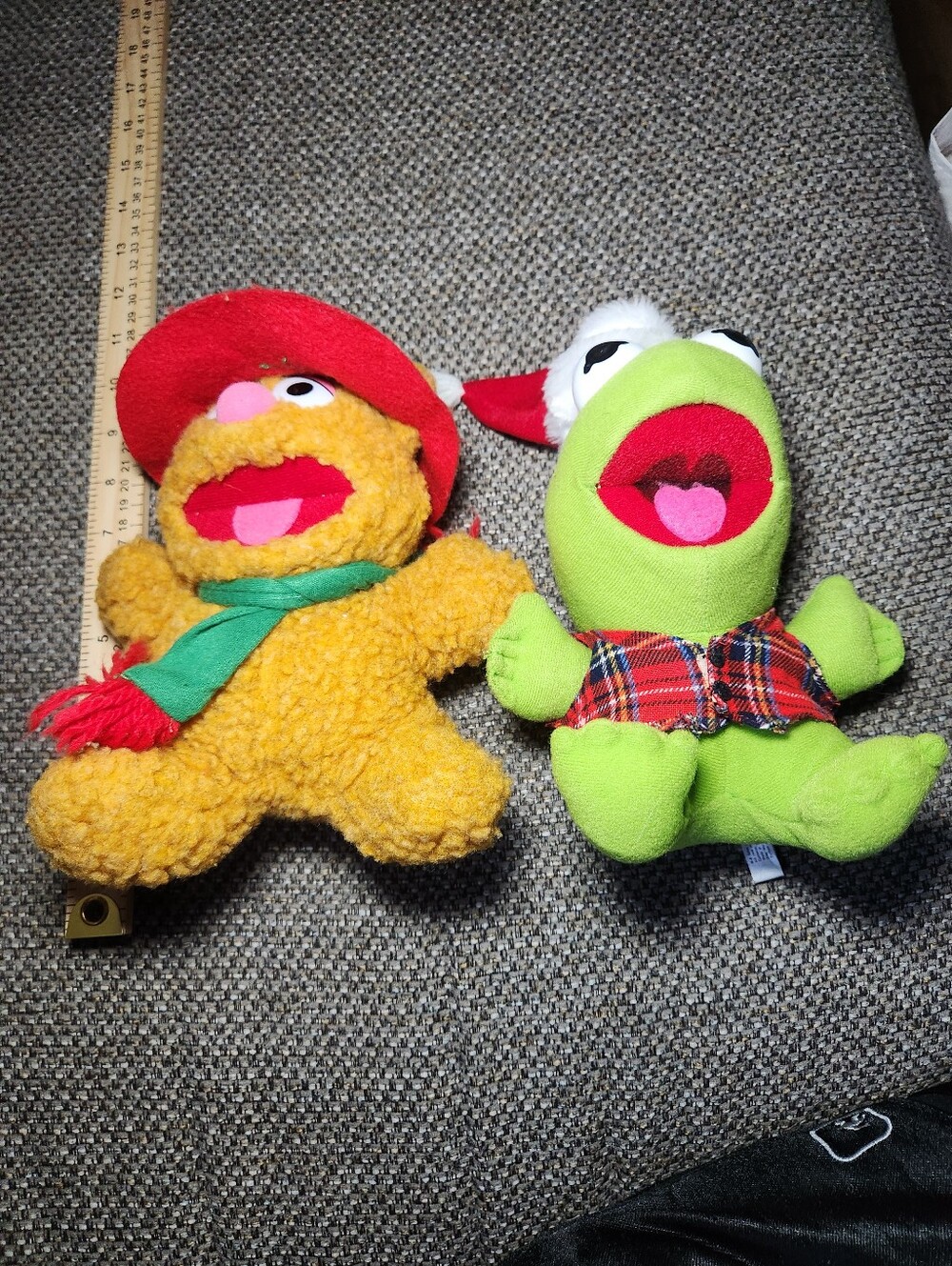 Muppet Holiday Plush Toys - Green Kermit and Yellow Fozzie Set Vintage McD